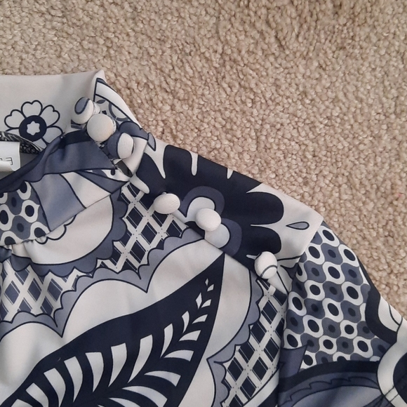 High Neck Top - Picture 2 of 5